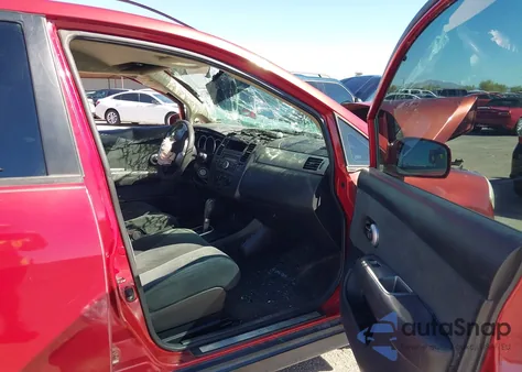 2011 Nissan Versa 1.8S z USA, uszkodzony, nr VIN 3N1BC1AP7BL433051